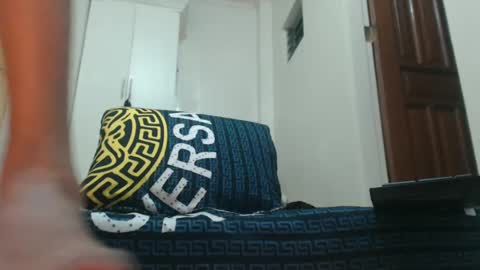 Snapshot of love_to_cum_4u chatting on February 1, 7:34 pm Trisha online show from February 1, 7:34 pm