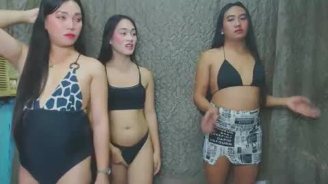 Snapshot of lovely_ayax chatting on October 15, 11:32 am alexa alice jane daisy online show from October 15, 11:32 am