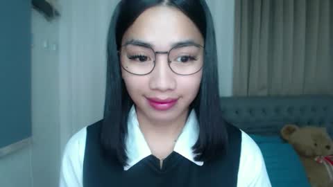 lovelymae18 online show from March 26, 11:08 pm