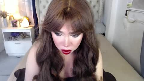 Rebeca online show from December 18, 6:35 pm