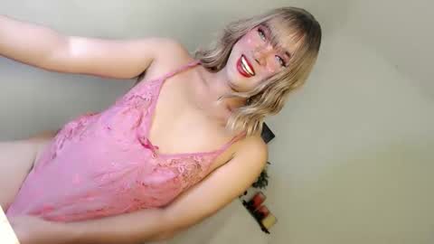 Lovingmonaru969 online show from February 15, 11:20 am