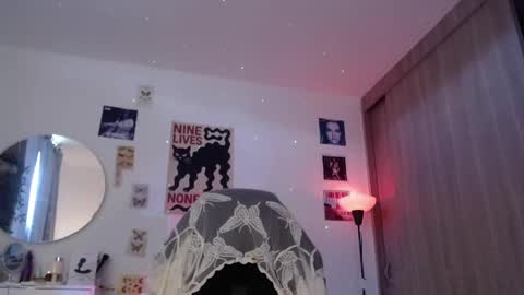 Luna online show from April 18, 2:30 pm