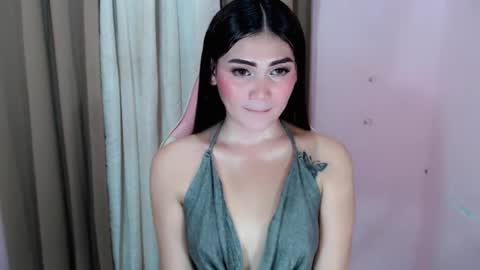 lustyseraphina online show from February 23, 7:00 am