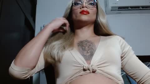 Lya Mcconell online show from March 6, 1:53 am