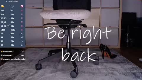 Lynda White online show from November 14, 10:56 am