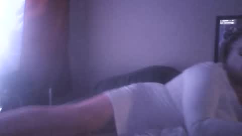 lynnla68n1 online show from March 11, 10:19 am