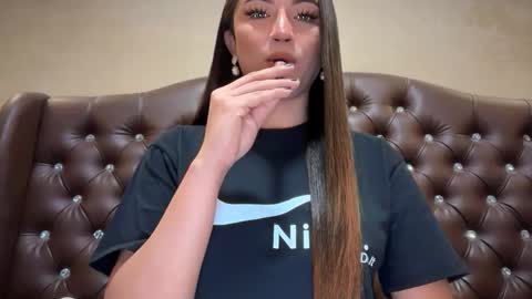 Alison Kloss online show from March 30, 11:17 pm