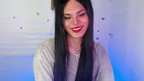 Snapshot of maddiejackson chatting on December 12, 2:22 pm Im ZY DONT FORGET TO FOLLOW ME - online show from December 12, 2:22 pm