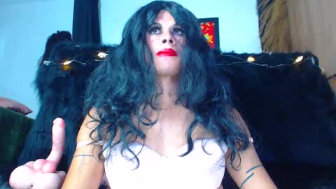 Marcia online show from December 5, 7:44 pm