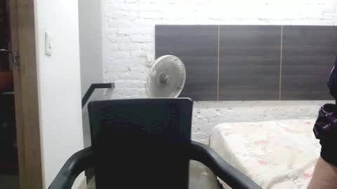 Call me Mara  online show from October 20, 1:58 pm