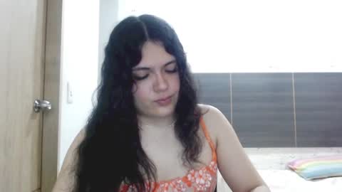 Call me Mara  online show from October 29, 2:15 pm