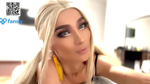 Mari online show from January 31, 11:35 am