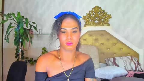 Nathaly online show from March 8, 2:01 am