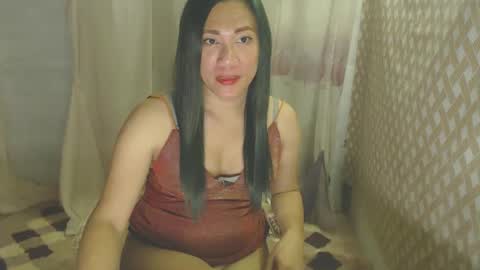 Snapshot of marrymehonxx chatting on February 10, 3:21 pm marrymehonxx online show from February 10, 3:21 pm