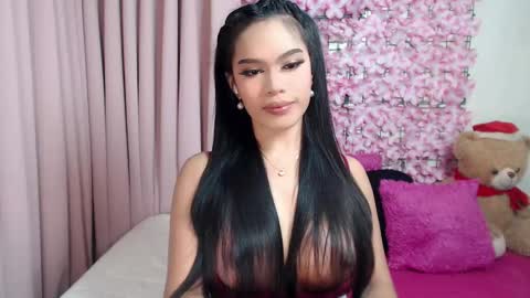 Snapshot of martha_fox chatting on March 1, 3:21 am DONT FORGET TO FOLLOW ME AND GIVE ME A THUMBS UP GUYS- martha online show from March 1, 3:21 am
