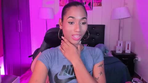 massielhot online show from February 3, 5:18 pm