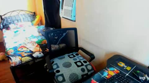 kimmy online show from October 9, 11:49 pm