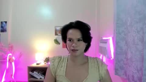 maxine_fucks online show from November 3, 8:30 pm