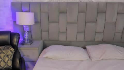 Maxine Minx online show from March 29, 1:50 am