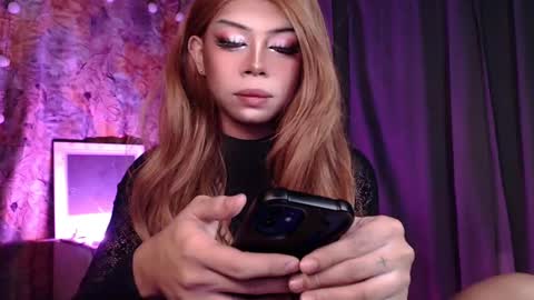 Snapshot of meetmehalfway888 chatting on December 30, 4:20 am GODDESS OF ALL GODDESSES online show from December 30, 4:20 am