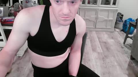 GlamTransGoddess online show from March 10, 1:45 am