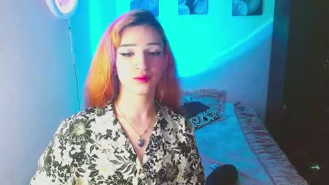 meghan_devil_ online show from October 9, 6:37 am