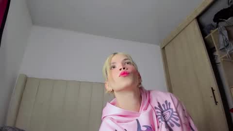 Melody online show from October 18, 8:40 am