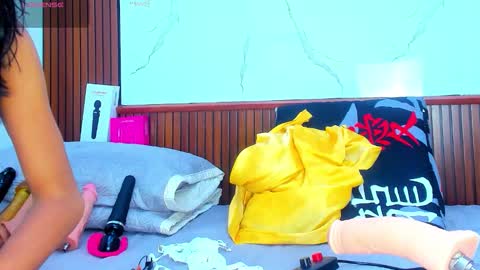 Mia Conde online show from November 16, 5:28 am