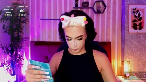 Mia Connor online show from November 5, 7:58 pm