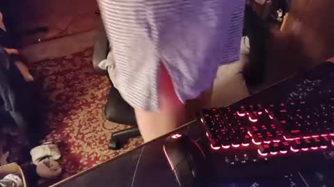 Kristien online show from July 13, 9:16 pm