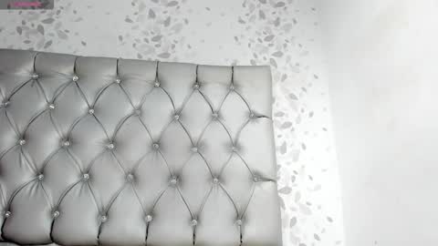 michelle perla online show from November 26, 2:30 pm