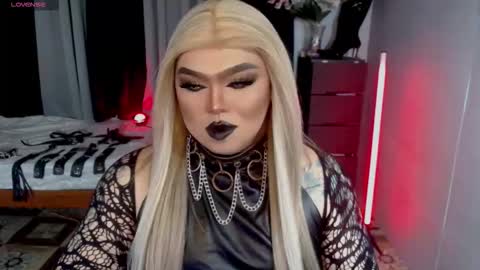 Michelle online show from September 22, 5:29 pm