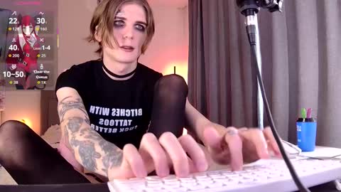 Sugar online show from February 17, 8:00 am