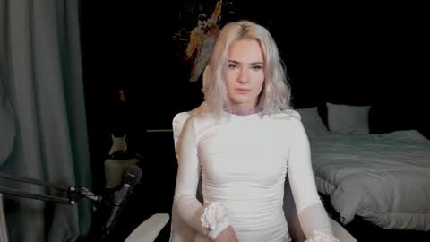 Milena online show from December 16, 5:06 am
