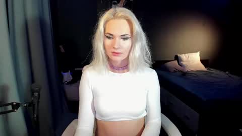 Milena online show from February 10, 3:46 am