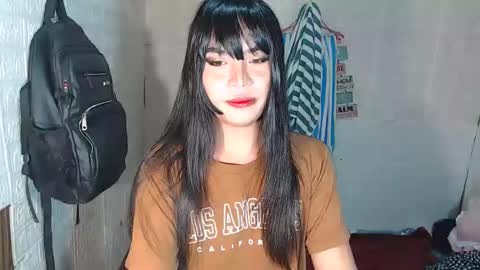 Snapshot of milkycumnel23 chatting on October 2, 2:39 pm NEL 23 online show from October 2, 2:39 pm