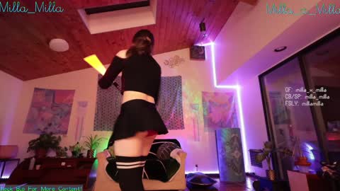 Snapshot of milla_milla chatting on February 2, 5:10 am milla_milla online show from February 2, 5:10 am