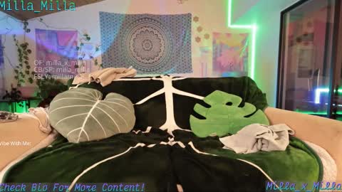 milla_milla online show from February 9, 5:47 am