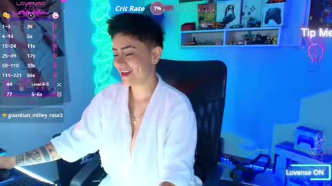 Im girl my name is Johana  online show from September 16, 10:03 pm