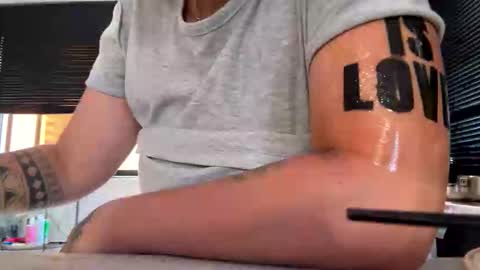 Im girl my name is Johana  online show from October 21, 1:45 pm