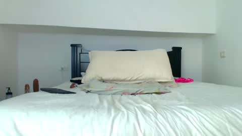 Miss Prestige online show from January 17, 5:48 am