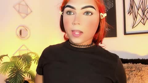 Snapshot of miss_zz chatting on September 8, 5:22 pm miss_zz online show from September 8, 5:22 pm