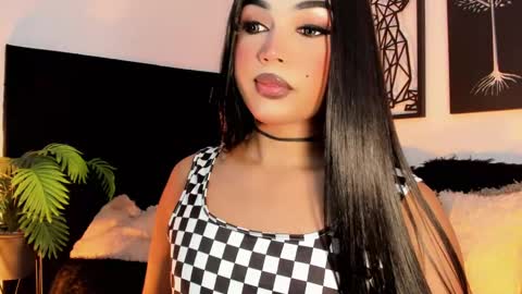 Snapshot of miss_zz chatting on September 25, 10:28 pm miss_zz online show from September 25, 10:28 pm