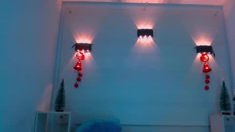 Molly Spears online show from December 9, 11:26 am