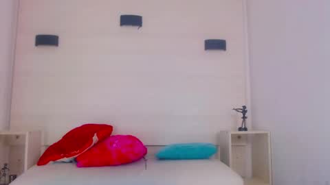 Molly Spears online show from January 24, 11:48 am