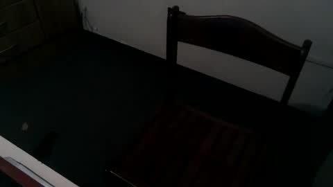 Snapshot of montero81 chatting on October 17, 3:32 am Sabrina online show from October 17, 3:32 am
