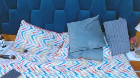 morrigan_luxus online show from January 18, 7:55 pm