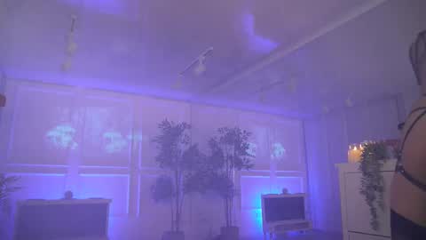 Samantha online show from March 5, 1:59 am