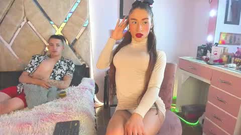 Myluandjack online show from November 13, 1:30 pm