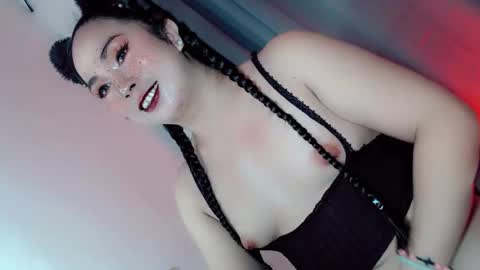 kimmy online show from October 23, 4:05 am